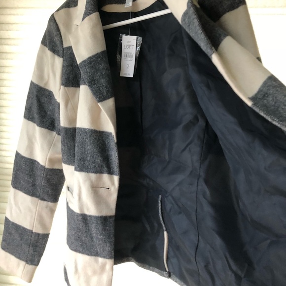 NWT Loft  Blazer - Picture 5 of 5